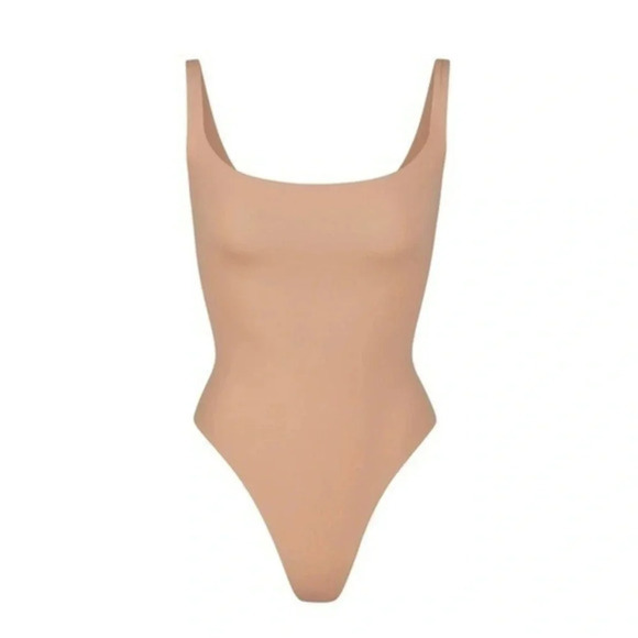 SKIMS FITS EVERYBODY SQUARE NECK BODYSUIT B1064 - Picture 1 of 7